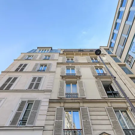 Appartamento Maison De Charme Au Coeur De Batignolles Parigi